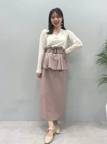 natural couture 페플럼 벨트 내로우 스커트