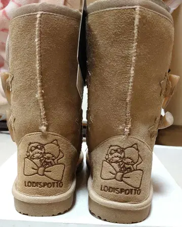 로디스포토 키키라라 어그 부츠 M 사이즈 키키라라 콜라보