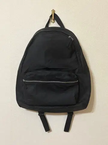 GU 블랙 백팩 ONE SIZE