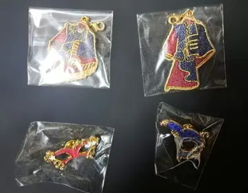 트위스테 마스커레이드 드레스ver. 핀 배지 자수 참