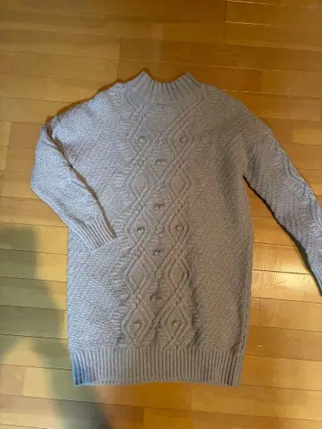 [ 새상품급 ] 케이블 짜임 긴팔 원피스