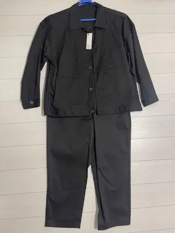GU 미사용 새상품 택 포함 셰프 자켓 팬츠 셋업 3XL 블랙