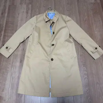 베이지 트렌치코트 L 사이즈