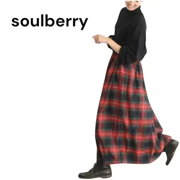soulberry 완고한 마코쨩의 제대로 첫눈에 반하는 스커트 LL