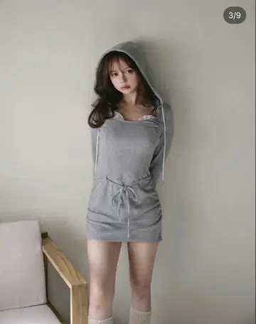 ANDMARY 후드 부착 미니 원피스