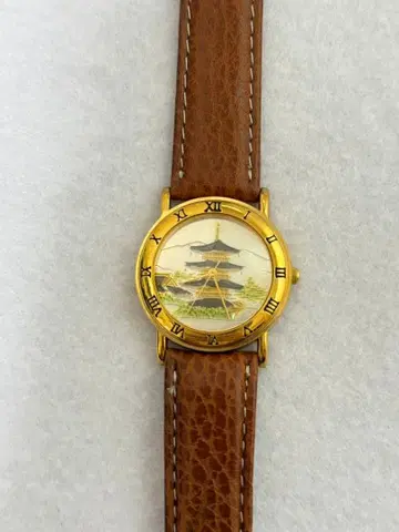 빈티지 시계 쿼츠 미에 삼중탑