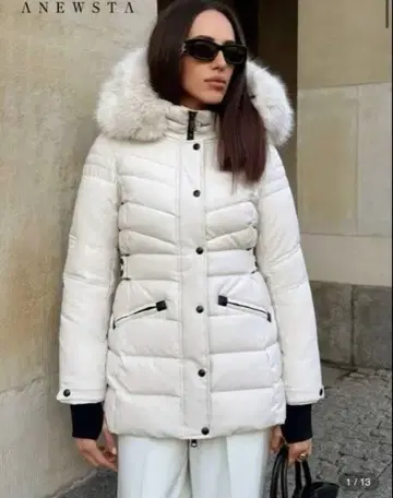 완판템 화이트 후드 부착 퍼 다운 자켓