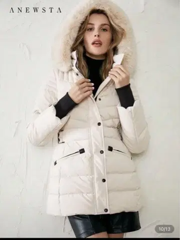 완판템 화이트 후드 부착 퍼 다운 자켓