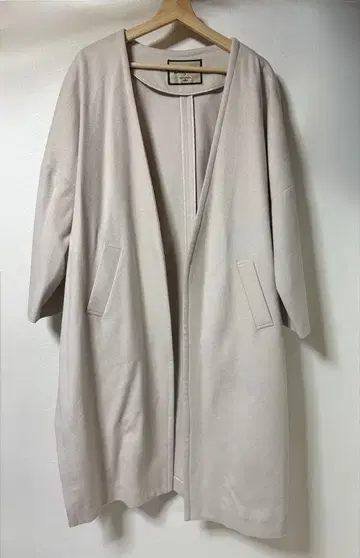 다이어그램 베이지 롱 코트