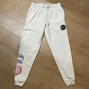 뉴발란스 농구 스웨트 팬츠 S 사이즈