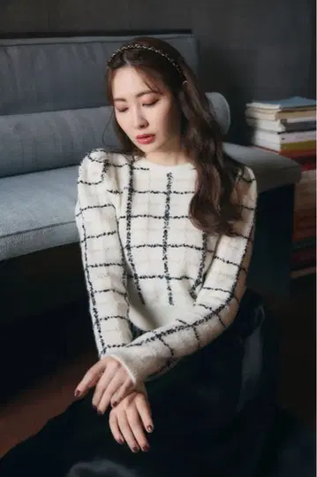 Herlipto Bouncy Check Knit Pullover