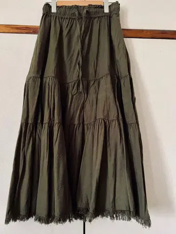 BAYFLOW 올리브 코튼 플레어 롱 스커트
