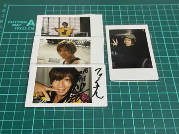 아다치 유토 폴라로이드 1