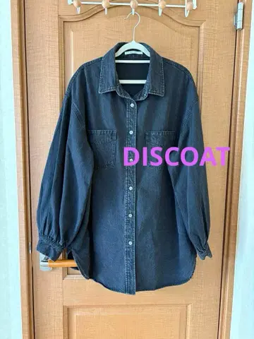 DISCOAT 소매 볼륨 빅 데님 셔츠