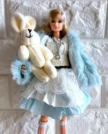 모두 함께 만드는 momoko 인형