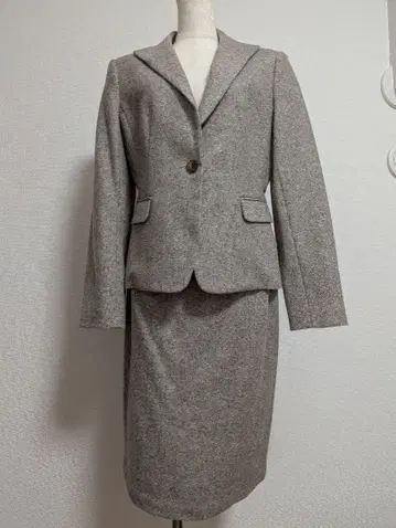 그레이 울 혼방 수트