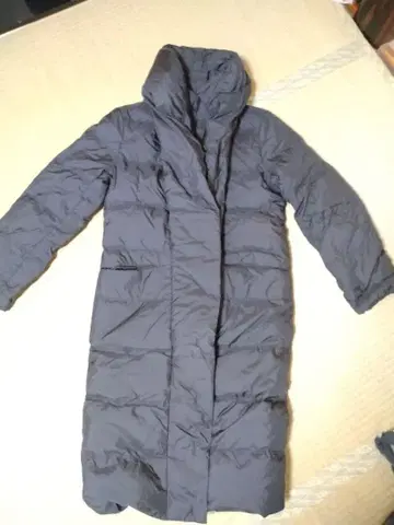 블랙 다운 롱 코트