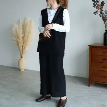 페더라이크 V넥 베스트