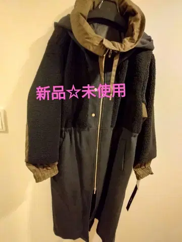 미사용 새상품 SLOV NENYA 코트