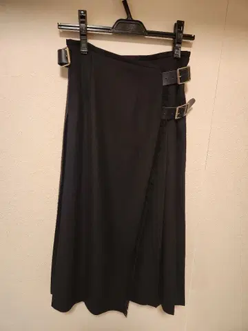 O'NEIL of DUBLIN 울 퀼트 스커트