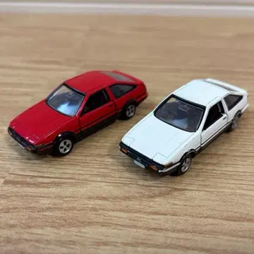 토미카 프리미엄 출시 기념 사양 도요타 스프린터 트레노 AE86 40