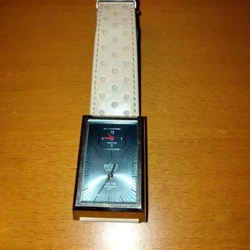 axcent 아날로그 손목시계