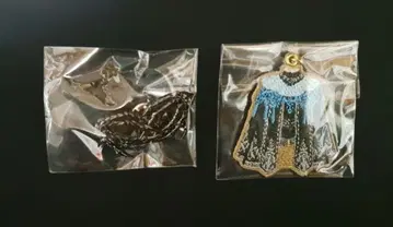 트위스테 이데아 마스커레이드 드레스ver. 자수 참 가면 핀 배지