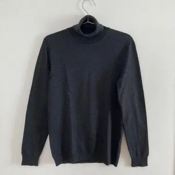 캘빈 클라인 터틀넥 스웨터 울 100%