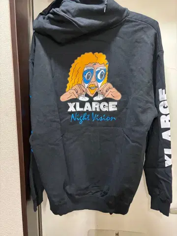 XLARGE Night Vision 블랙 후드티 L