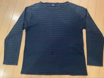 SAINT JAMES 긴팔 티셔츠 다크 그레이와 그린 스트라이프