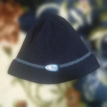 O'Neill 다크 블루 비니