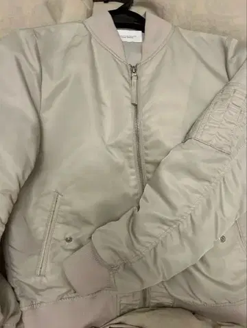 BEAUTY&YOUTH MA-1 자켓 베이지