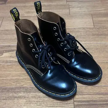 닥터마틴 UK5 101 arc 6홀 박스 없음