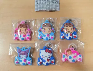 PEKO x 산리오 통통 메지루시 액세서리 6개