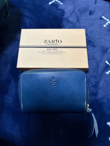 ZARIO GRANDE 이단 접이식 지갑 네이비