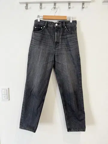 미라 오웬 맘 테이퍼드 데님 팬츠