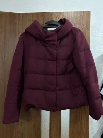 [ 새상품급 ] BEAMS HEART 볼륨 넥 다운 S 사이즈