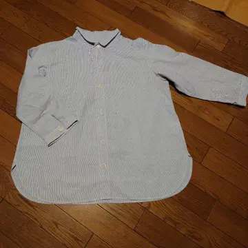 스트라이프 버튼 다운 긴팔 셔츠