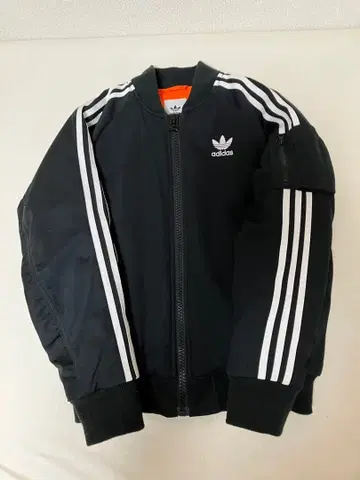 세일 중 adidas 오리지널스 봄버 자켓 블랙 M 사이즈