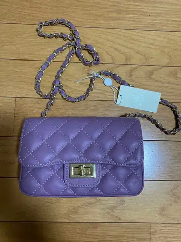 [ AULENTTI/오렌티 ] 퀼팅 체인 미니백