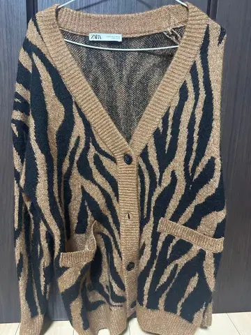 ZARA 제브라 패턴 가디건