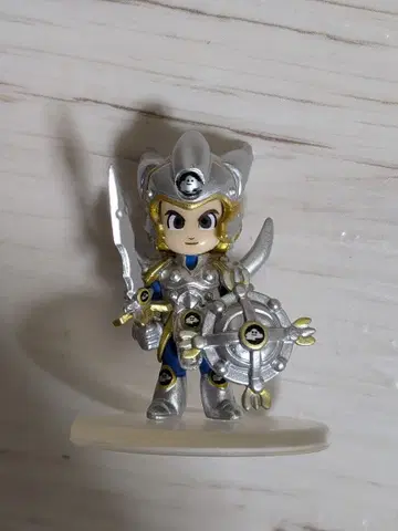 드래곤 퀘스트 9 피규어