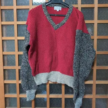 Alan 빨검그레이 V넥 긴팔 스웨터 F사이즈