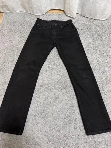 LEVI'S 블랙 데님 스트레이트 505