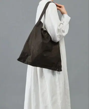 ARTS&SCIENCE 가죽 토트 M