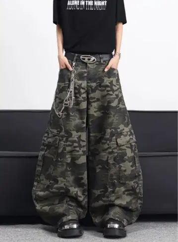 새상품 데님 팬츠 카모플라쥬 배기 데님 카모플라쥬 데님