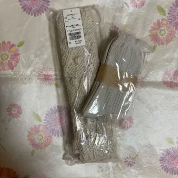 사만사 모스모스 포코포코 암워머와 다이아 무늬 편직 삭스 세트