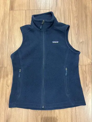 파타고니아 신틸라 베스트 네이비 플리스