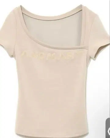 Mary logo tops Beige andmary