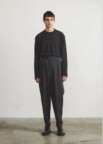 The CLASIK gurkha trousers